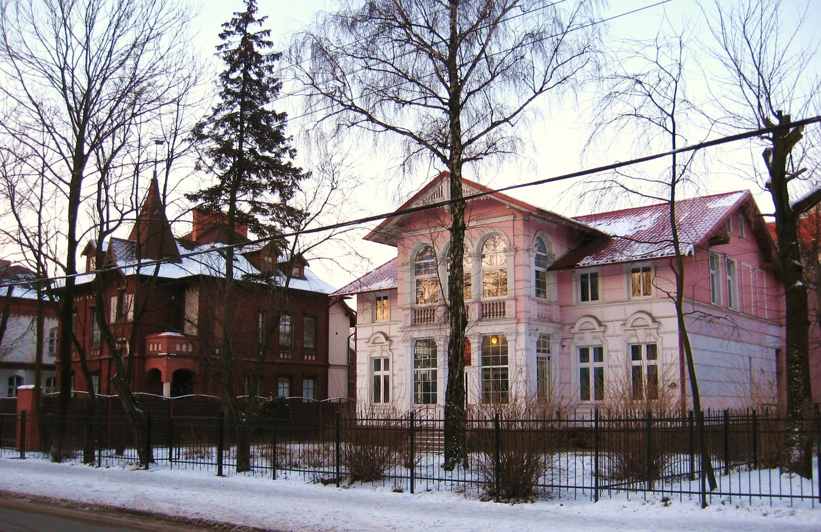 Фото: Комсомольская улица